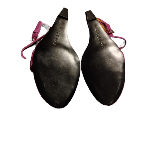 Calvin Klein Leslie Wedge Suede Sandal SZ: 7 - Picture 5 of 7